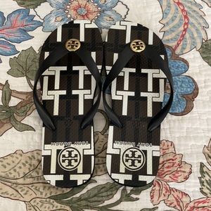 Tory Burch Flip-flops